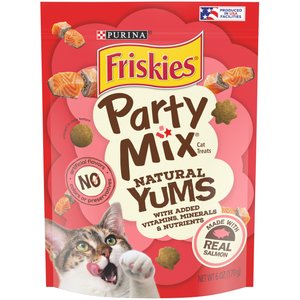 Friskies Party Mix Natural Yums With Real Salmon Flavor Crunchy Cat Treats, 6-oz bag