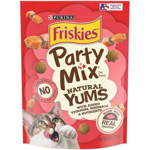 Friskies Party Mix Natural Yums with Real Salmon Cat Treats, 6-oz bag