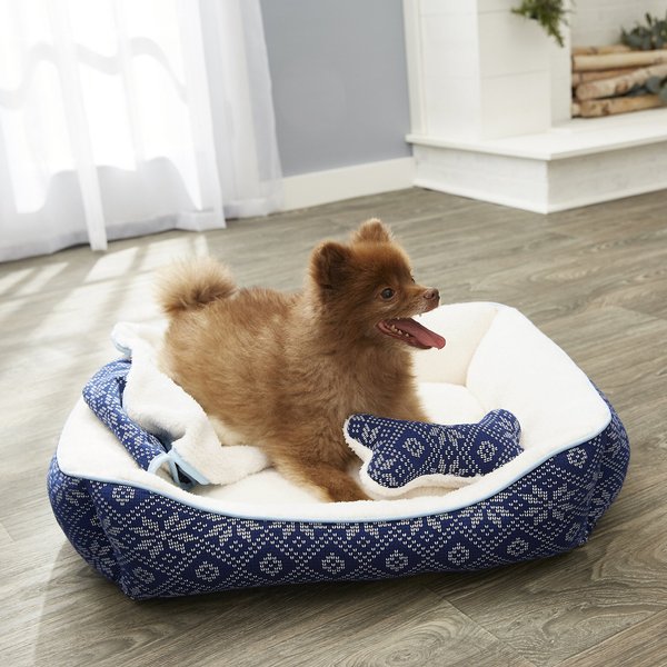 Discontinued FRISCO Fair Isle Cuddler Pet Bed & Gift Set, Small