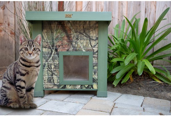 New Age Pet ECOFLEX Outdoor Cat House Shelter, Mossy Oak slide 1 of 8
