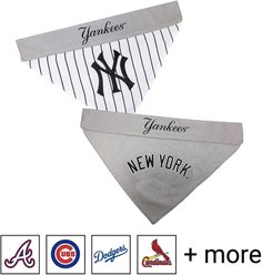Pets First MLB Reversible Dog & Cat Bandana, New York Yankees, Large/X-Large