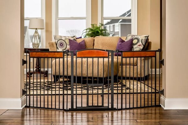 Carlson Pet Products Deluxe Flexi Dog Gate, 28-in