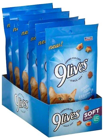 9 lives soft cat treats