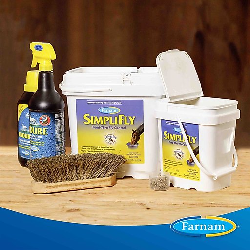Farnam SimpliFly Feed-Thru Fly Control Pellets Horse Supplement, 20-lb bucket
