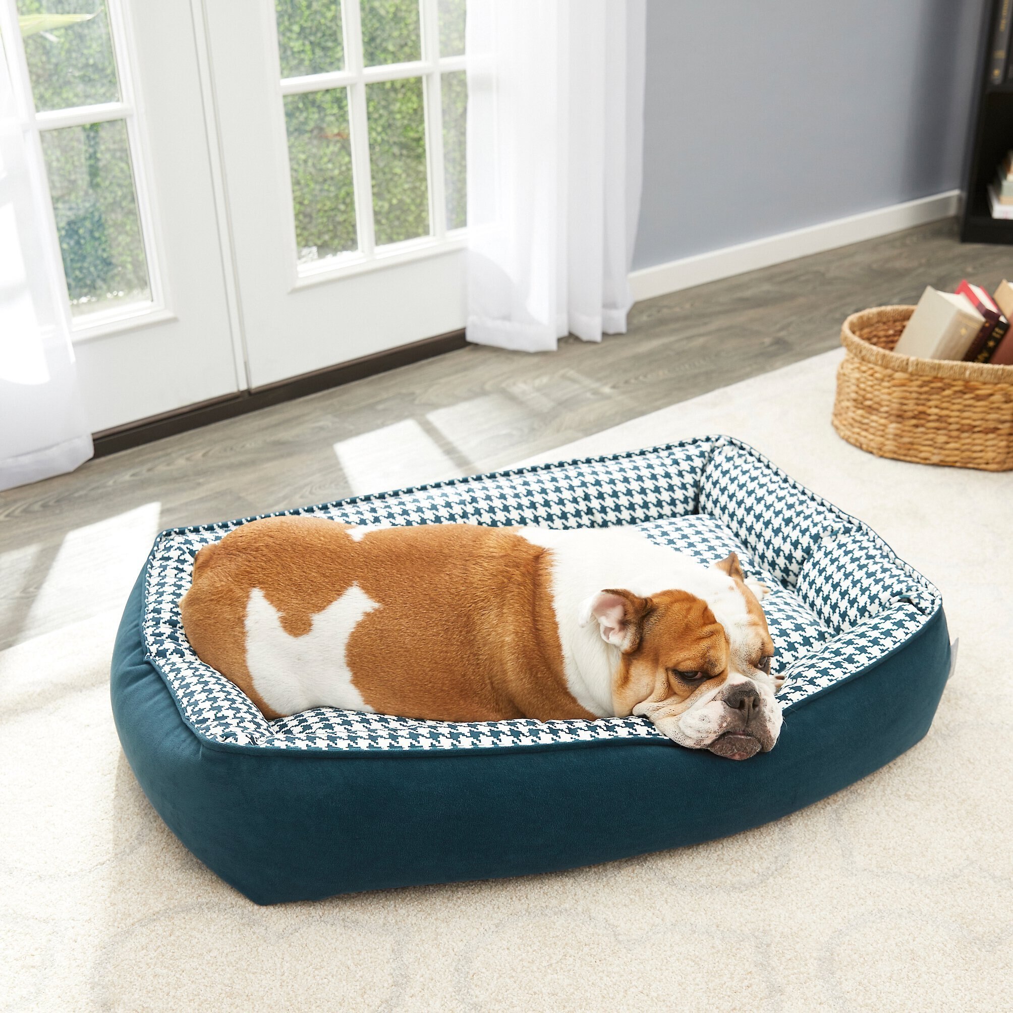 FRISCO Rectangular Bolster Dog Bed w/Removable Cover, Navy Hounds Tooth