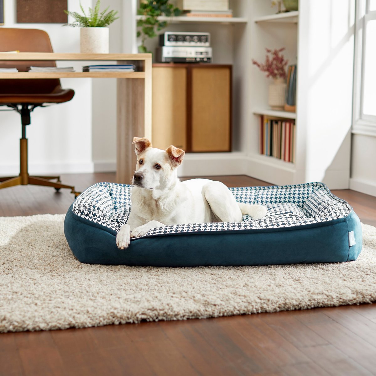 FRISCO Rectangular Bolster Dog Bed w/Removable Cover, Navy Hounds Tooth