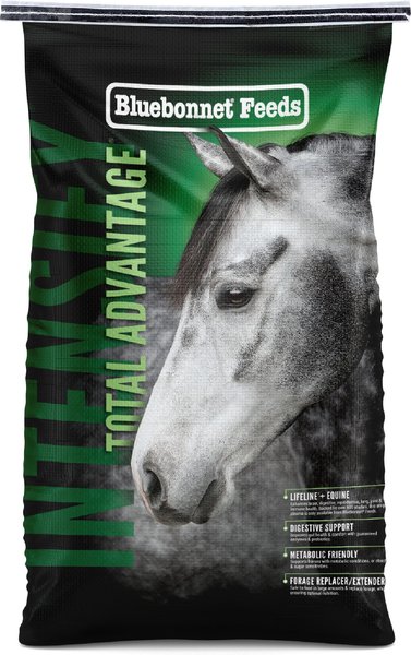 Bluebonnet Feeds Intensify Total Advantage Complete Low Starch Horse Feed