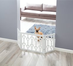 Etna Wooden Heart Shape Design Pet Gate, White