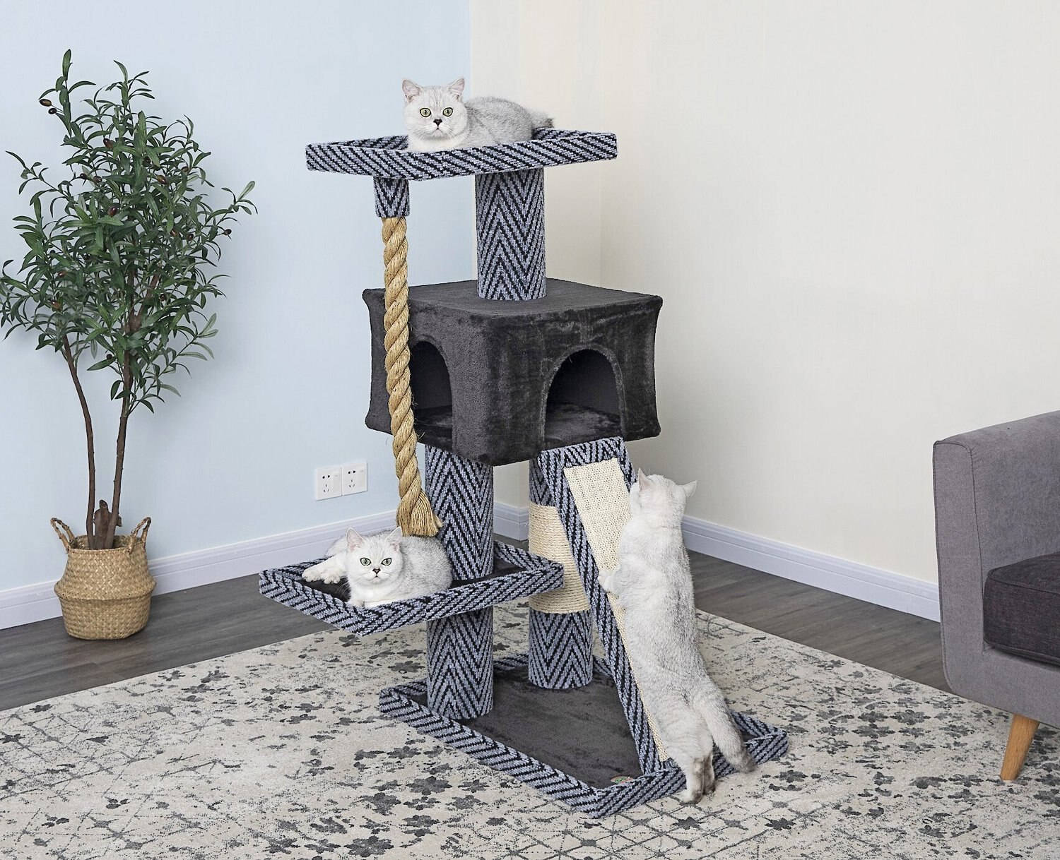 GO PET CLUB 49in Sequoia Sisal Cat Tree, Grey/Black