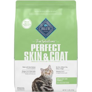 Blue Buffalo True Solutions Perfect Coat Skin & Coat Care Formula Dry Cat Food, 11-lb bag