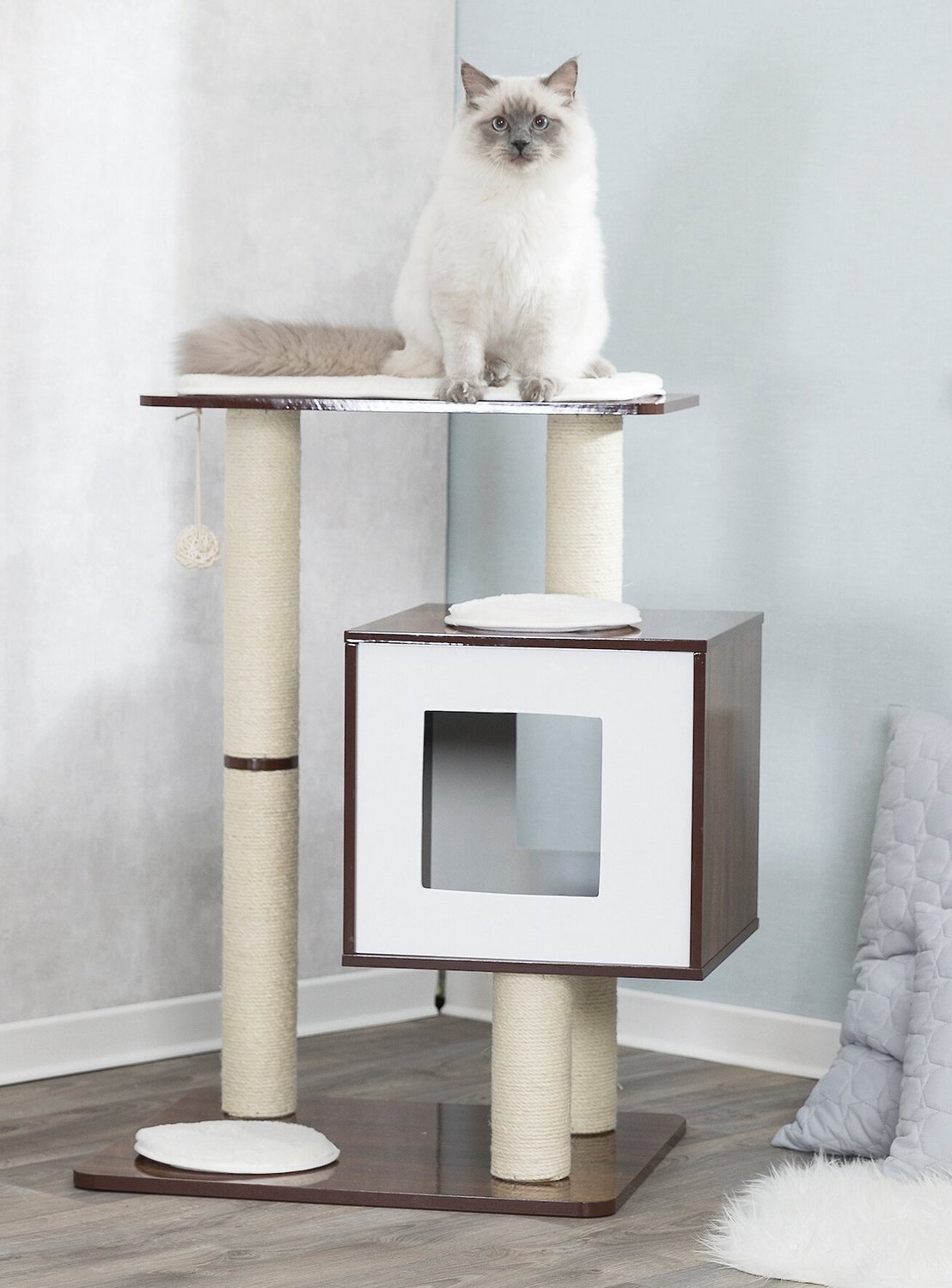 trixie avoca wooden cat tree