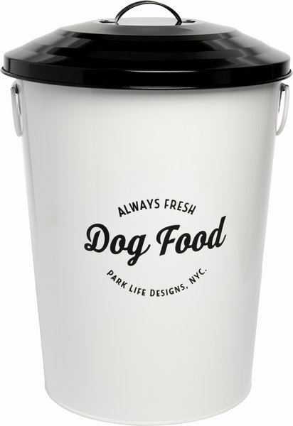 Chewy pet food outlet container