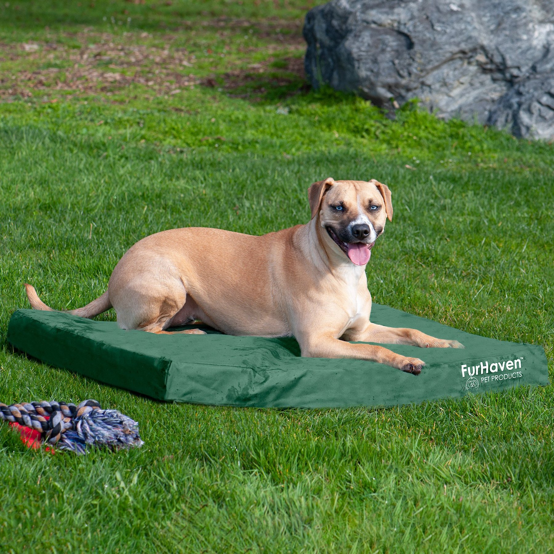 FurHaven Deluxe Oxford Cooling Gel Indoor/Outdoor Dog & Cat Bed with Removable Cover, Large, forest