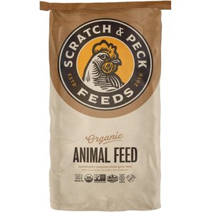 Scratch and Peck Feeds Organic Layer with Corn 16% Protein Grain Poultry Feed, 25-lb bag