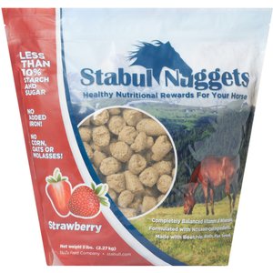 Stabul Nuggets Strawberry Flavor Horse Treats, 5-lb bag