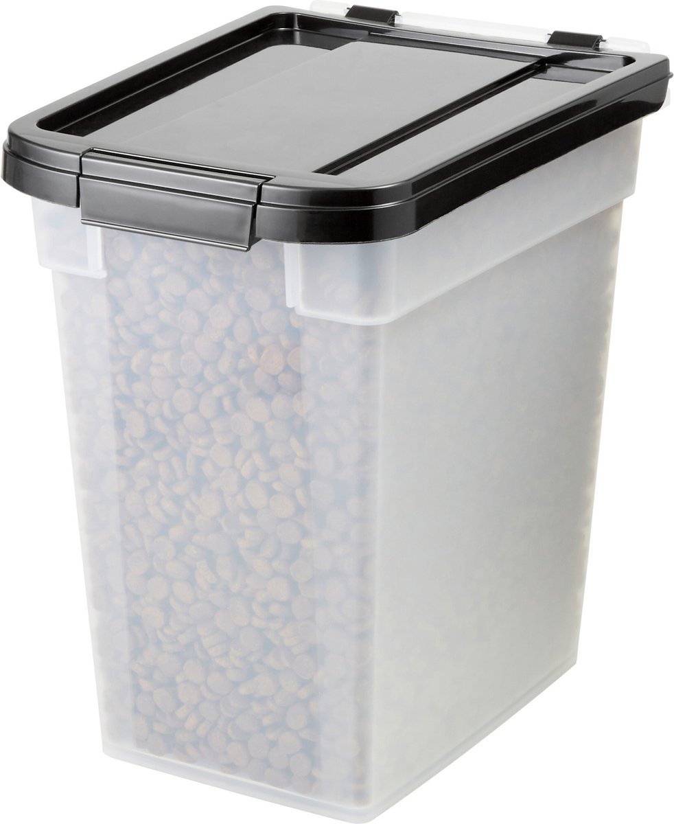 FRISCO Airtight Food Storage Container, Clear/Black, 12.75qt