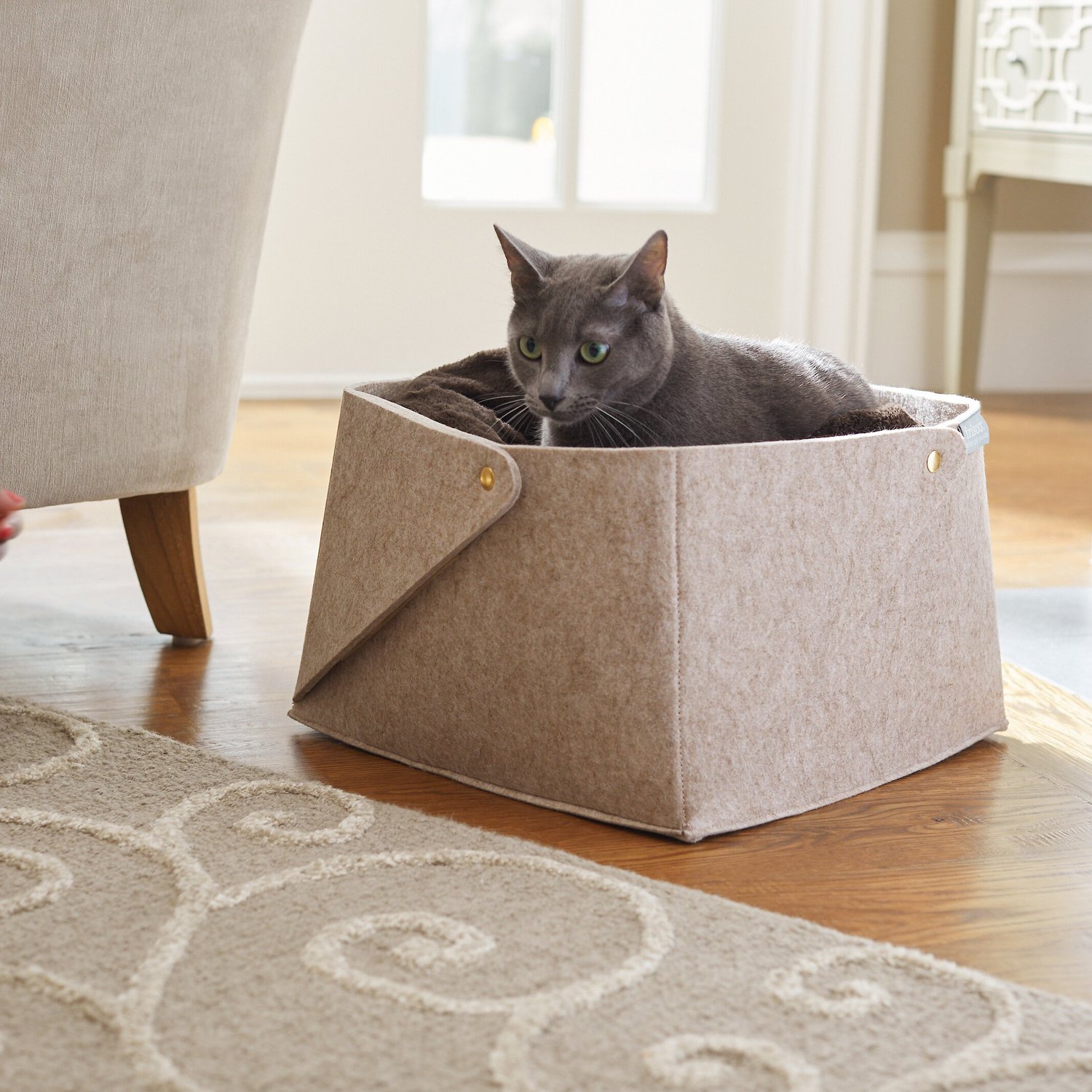 FRISCO Felt Square Cat & Dog Pillow Bed, Brown