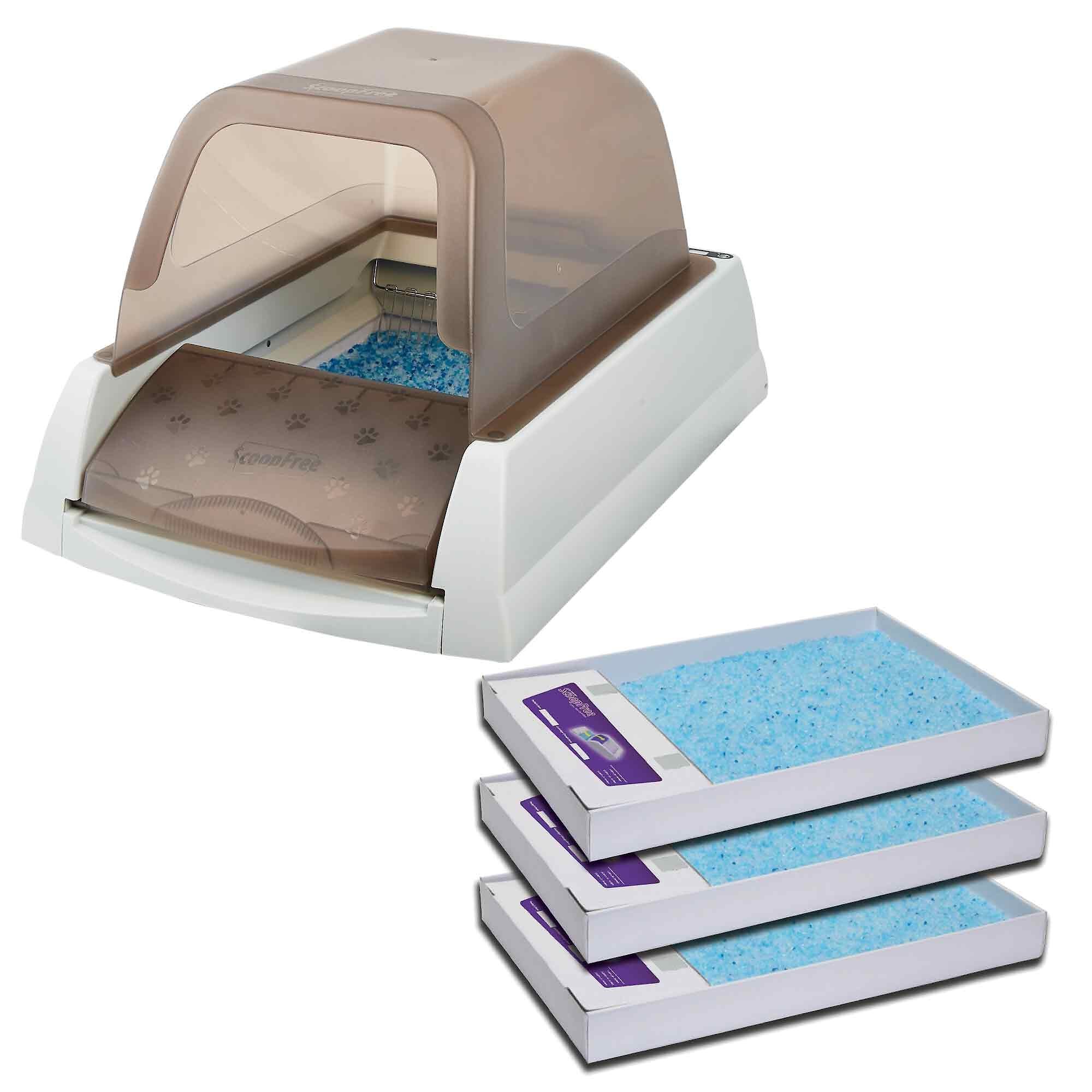 Is there any type of permanent tray to put in the bottom of this box or