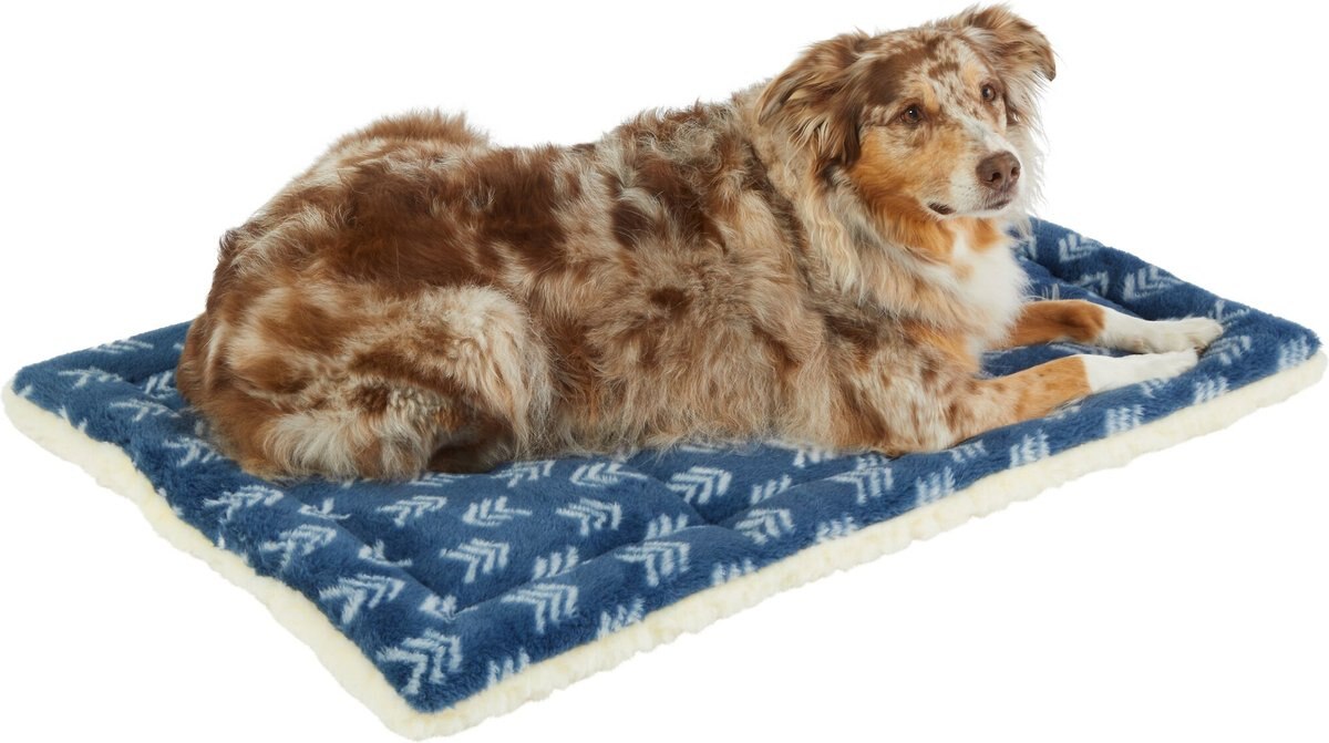 FRISCO Plush Trifold Arrow Print Dog Crate Mat, 42in