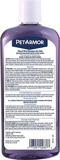 PetArmor Coconut Berry Scented Flea & Tick Shampoo for Cats, 12-oz bottle