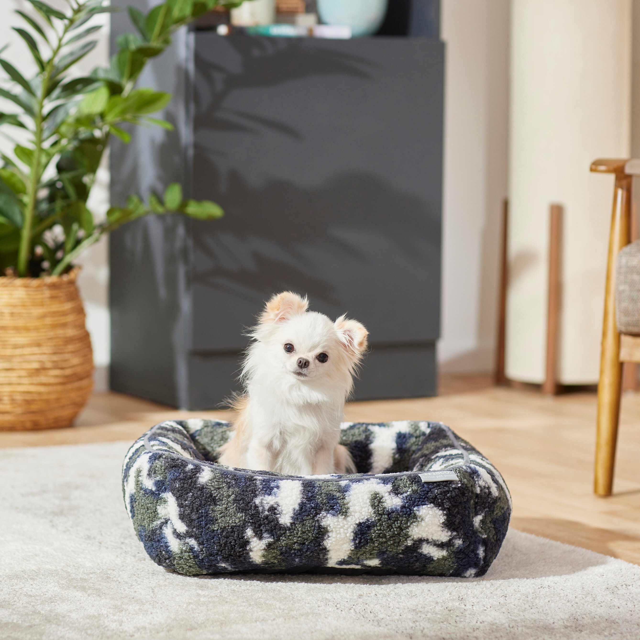 FRISCO Sherpa Bolster Cat & Dog Bed, Camo Customer Questions