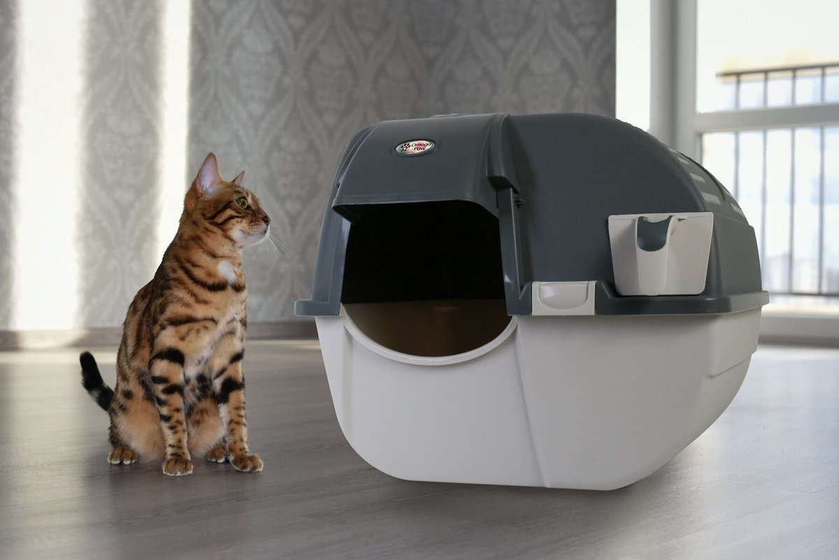 OMEGA PAW Easy Fill Roll 'n Clean Cat Litter Box, Large
