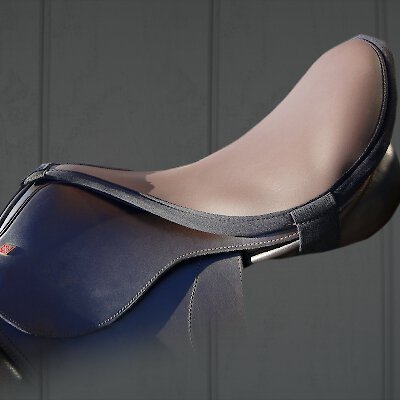 ThinLine Dressage Horse Seat Maker