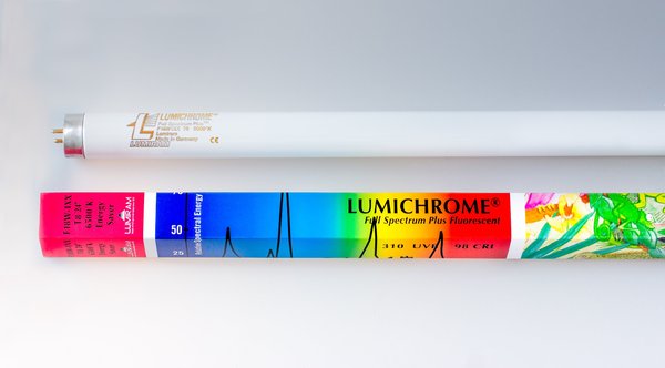 Lumichrome Sunshine 10 UVB T8 Fluorescent Reptile Lamp, 36-in slide 1 of 3