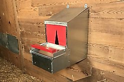 HenGear Reversible Rollout Chicken Nest Box, Small