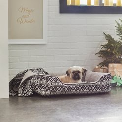 Disney Mickey Mouse Southwest Criss Cross Pattern Pet Bed & Gift Set, Large