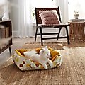 Disney Winnie the Pooh Pet Bed, Medium