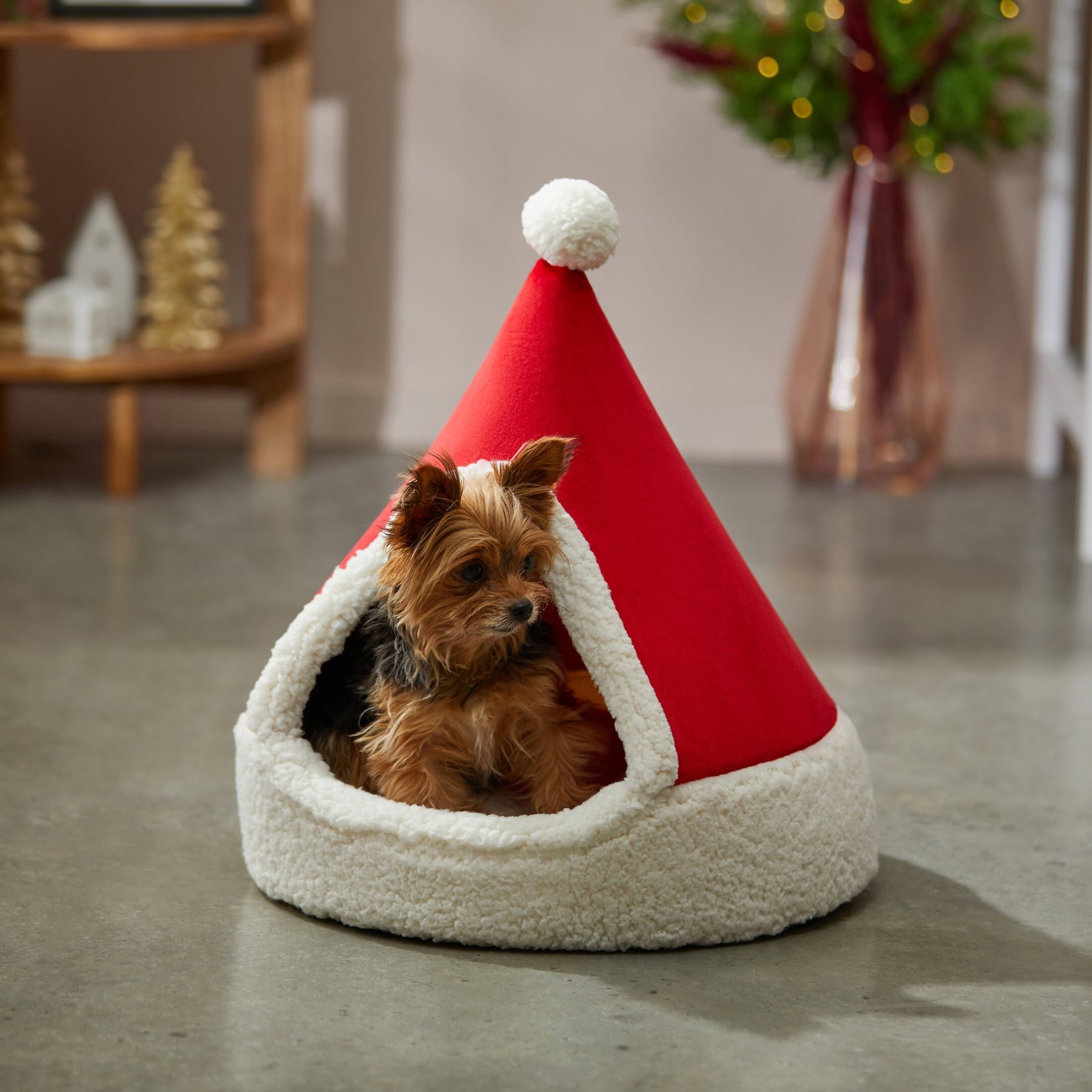 Santa hat 2024 cat bed