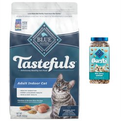 Blue Buffalo Indoor Health Chicken & Brown Rice Recipe Adult Dry Food + Bursts with Savory Seafood Cat Treats
