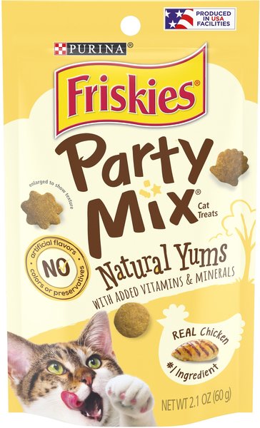 Friskies Party Mix Natural Yums with Real Chicken Flavor Crunchy Cat Treats, 2.1-oz bag, pack of 6 slide 1 of 9