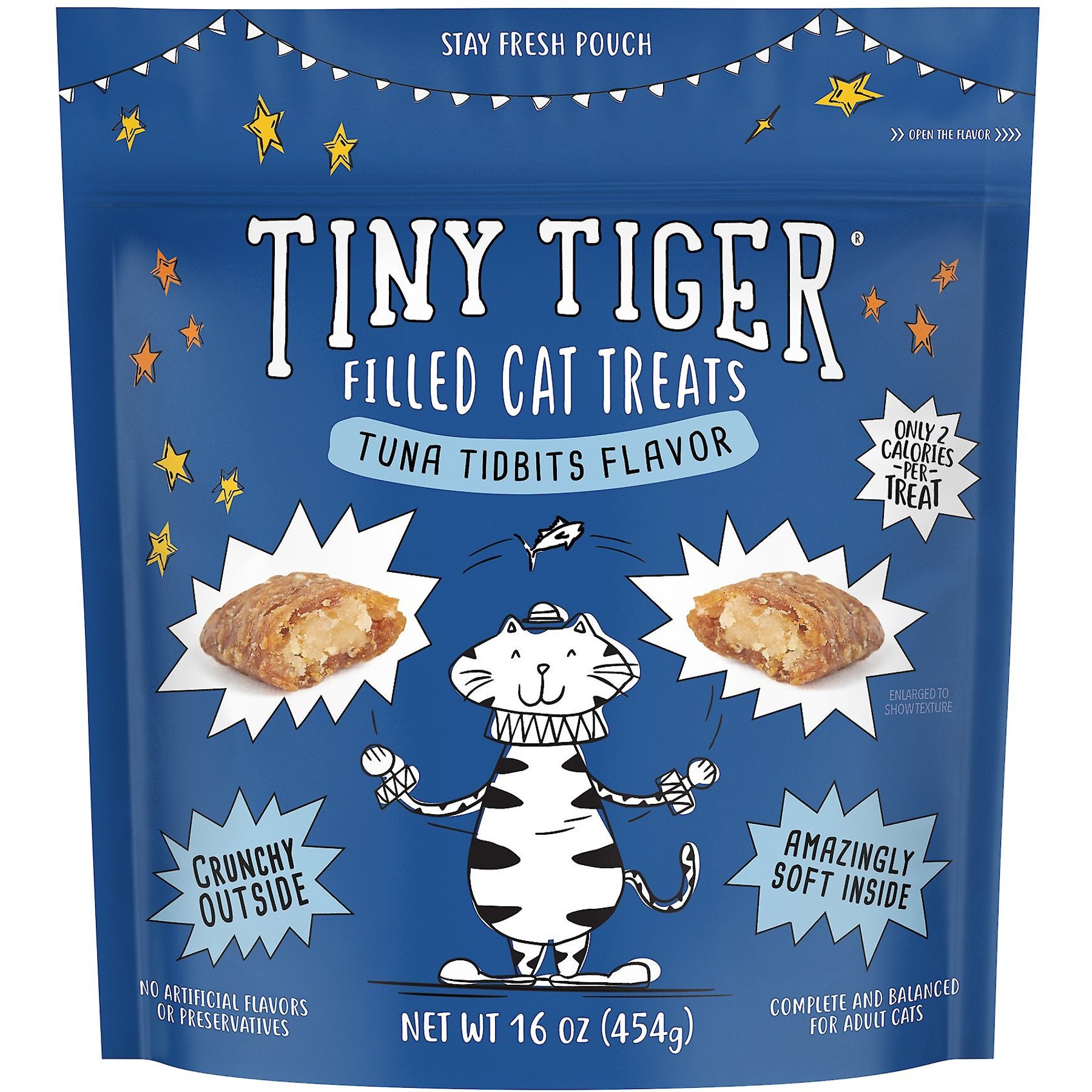 Tempting Tidbits: How to Choose Healthy Cat Treats - Different types of healthy cat treats available in the market