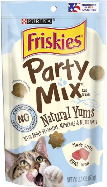 Friskies Party Mix Natural Yums with Wild Tuna Flavor Crunchy Cat Treats, 2.1-oz bag, pack of 4 slide 1 of 10