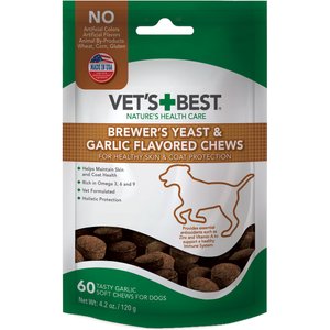 Vet's Best Healthy Skin & Coat Protection Brewer's Yeast & Garlic Flavored Chews Dog Supplement, 60 count