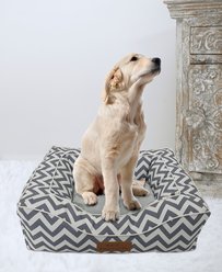 HappyCare Textiles Rectangle Bolster Cat & Dog Bed, Chevron Grey, Medium