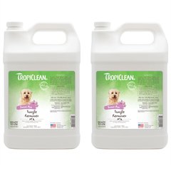 TropiClean Detangling & Dematting Tangle Remover Dog Spray, 1-gal bottle, bundle of 2