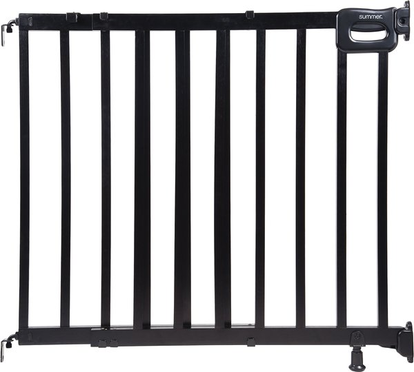 Summer by Ingenuity Deluxe Stairway Simple to Secure Wood Dog Gate