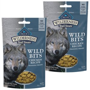 Blue Buffalo Wilderness Trail Treats Chicken Wild Bits Grain-Free Training Dog Treats, 4-oz bag, bundle of 2
