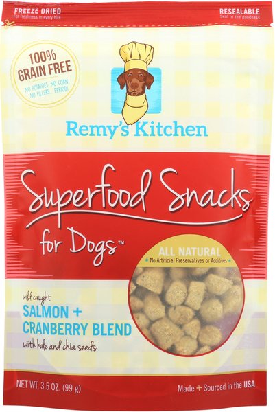 Remy's Kitchen Salmon + Cranberry Blend Superfood Snacks Freeze-Dried Dog Treats, 3.5-oz bag slide 1 of 2