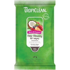 TropiClean Deep Cleaning Berry & Coconut Deodorizing Dog Wipes, 20 count