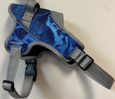 Show full view: Doggy Tales Realtree Patented Hart Dog Harness, Standard Blue, 45-in slide 4 of 4