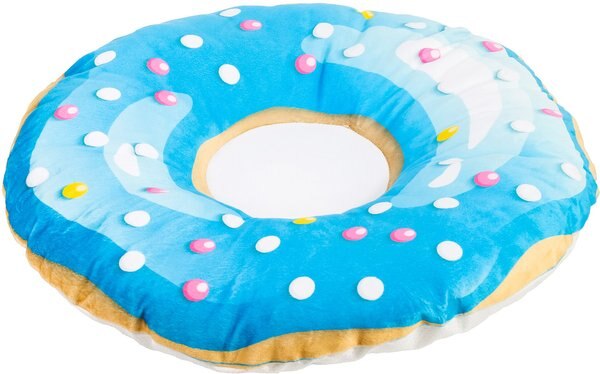 HappyCare Textiles Donut Blanket