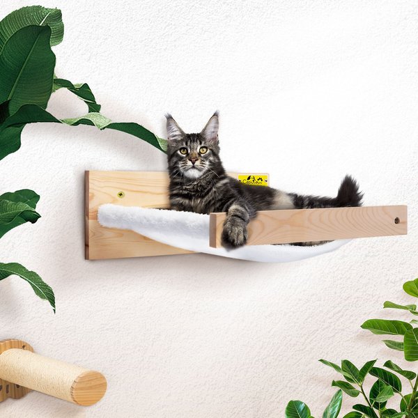 TRIXIE Bed Wall Mounted Cat Shelf, White