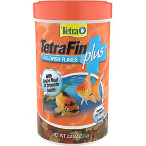 Tetra TetraFin Plus Goldfish Flakes Fish Food, 2.2-oz jar
