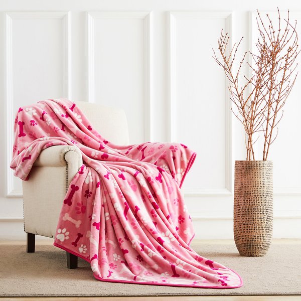 Allisandro Microplush Fleece Polyester Dog & Cat Blanket, Pink, XX-Large slide 1 of 9