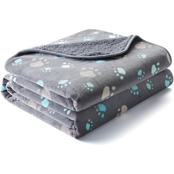 ALLISANDRO Triple Layer Tech Waterproof Dog & Cat Blanket, Grey Paw