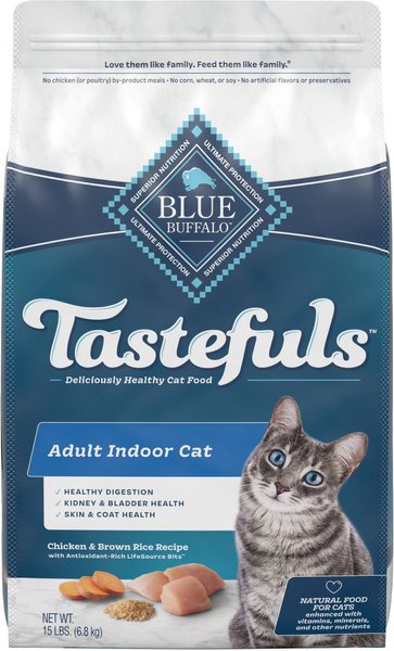 Blue Buffalo Tastefuls Chicken Indoor Natural Adult Dry Cat Food, 15-lb bag slide 1 of 11